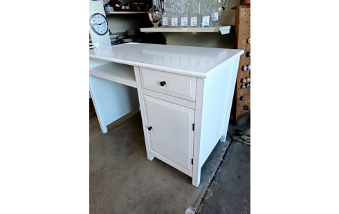 BUREAU BOIS BLANC