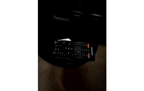 TELEVISEUR LCD PANASONIC + TÉLÉCOMMANDE