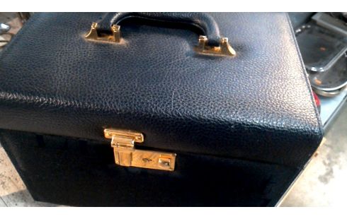 BEAUTYCASE LAURENT DAVID MARINE BLAUW