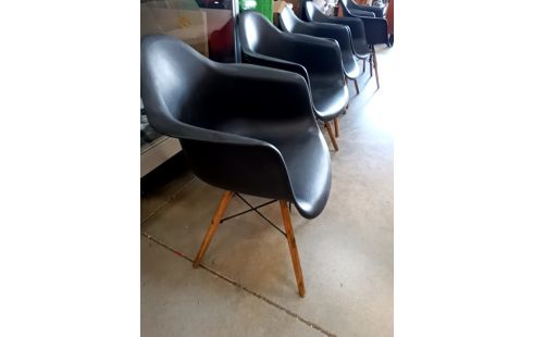 CHAISE COQUE DESIGN LOT DE 6