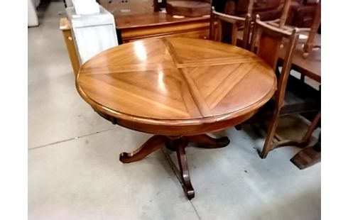 TABLE RONDE NOYER DIAMÈTRE 115 CM