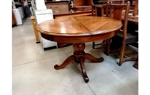 TABLE RONDE NOYER DIAMÈTRE 115 CM