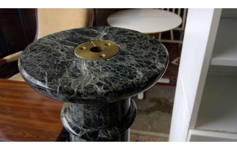 COLONNE EN MARBRE EN