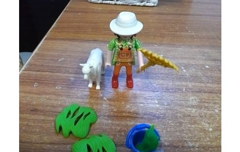 PLAYMOBIL PERSONNAGE AVEC LAMA