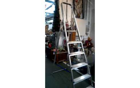 ESCALERILLA ALUMINIO