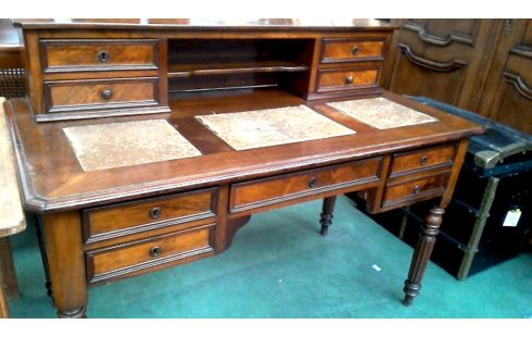 ESCRITORIO ANTIGUO VETA DE CAOBA CUERO LADEN