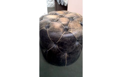 POUF CHESTERFIELD NOIR CUIR