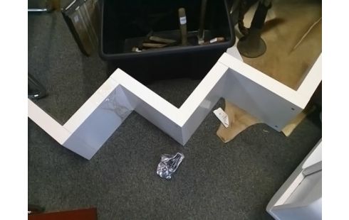 ETAGERE MURALE AVEC FIXATION