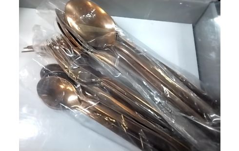 COUVERT INOX COULEUR BRONZE