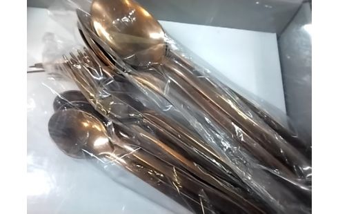 COUVERT INOX COULEUR BRONZE