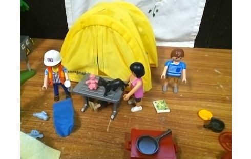 PLAYMOBIL CAMPING AVEC TENTE