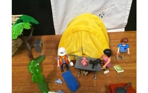 PLAYMOBIL CAMPING AVEC TENTE