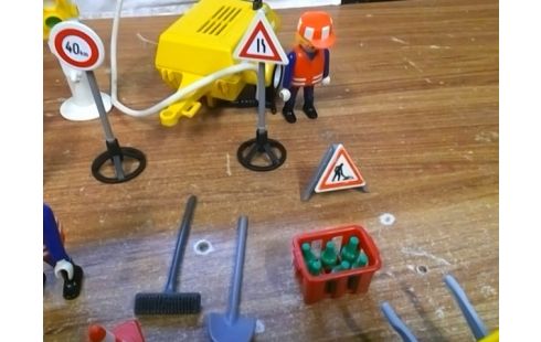 PLAYMOBIL OUVRIERS DE ROUTE