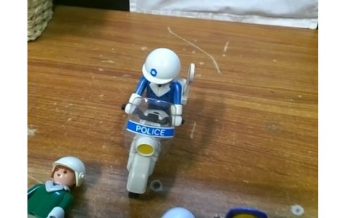 PLAYMOBIL LOT DE 5 PERSONNAGES