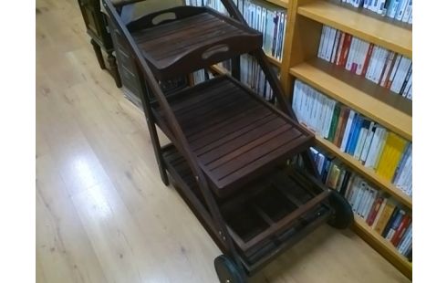 DESSERTE EN TECK AVEC ROULETTES