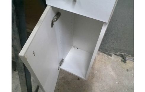 COLONNE SALLE DE BAINS 2P 1T A SUSPENDRE