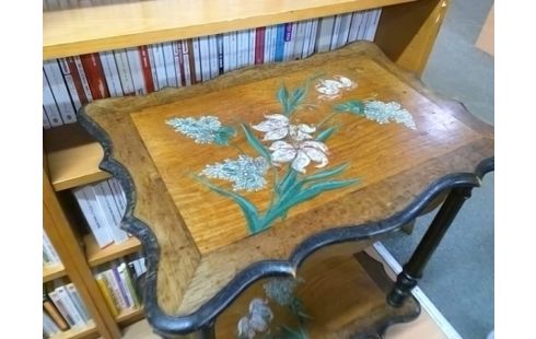 SELLETTE MOTIF FLEURS