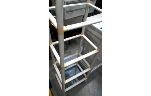 ETAGERE BLANCHE PVC GLACE