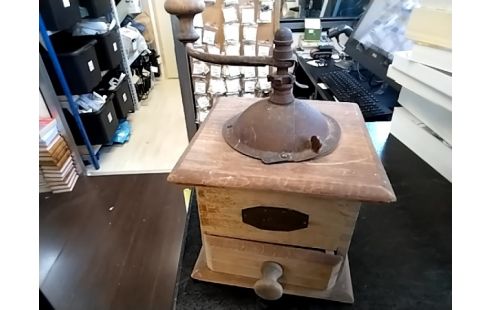 MOULIN A CAFE ANCIEN