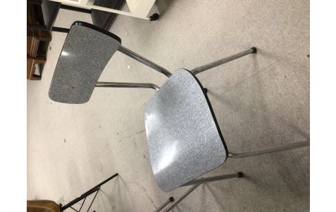 2 CHAISES FORMICA GRISE