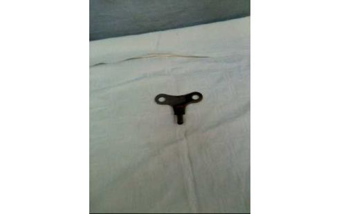 PENDELUHR WESTMINSTER HOLZ MIT AUFZIEHER