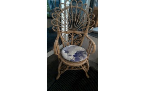 ROTAN ARMSTOEL VINTAGE