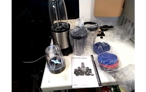 ROBOT MENAGER blender nutri boost RUSSEL HOBBS ROBOT MENAGER BLENDER NUTRI BOOST RUSSEL HOBBS