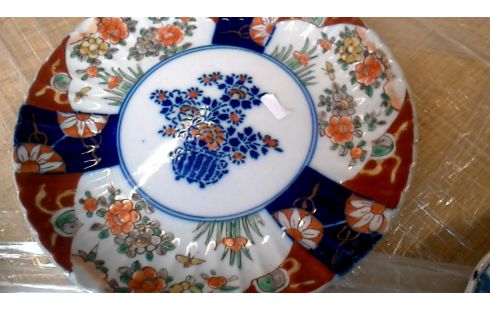 BORD IMARI LOT VAN 6