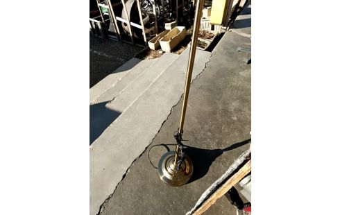 LAMPADAIRE MODERNE DORÉ