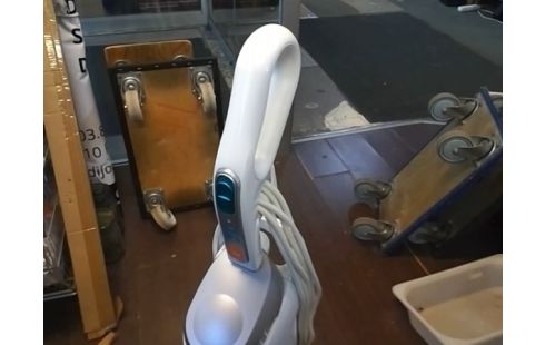 ASPIRATEUR BALAI ROWENTA (AVEC ACCESOIRES)