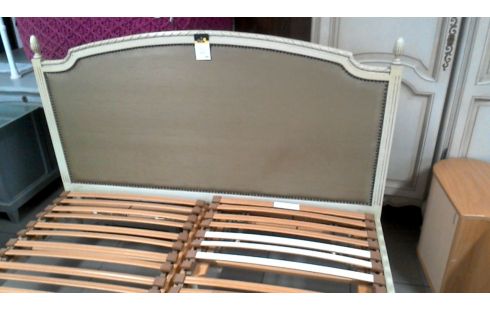 CAMA 150X200 ESTILO LUIS XIV