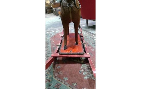 CHEVAL A BASCULE ANNEE 50