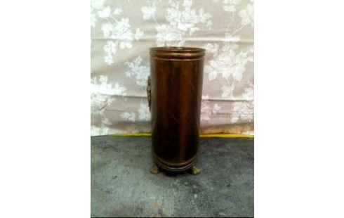 SCHIRMSTÄNDER MESSING OVAL VERZIERT