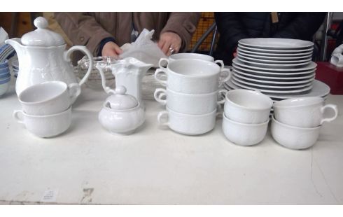 SERVIES BAVARIA 42  DELIG