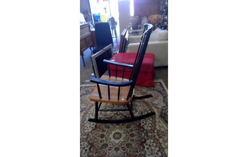 ROCKING CHAIR EN BOIS