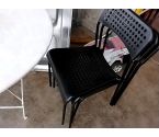 CHAISE PLASTIQUE