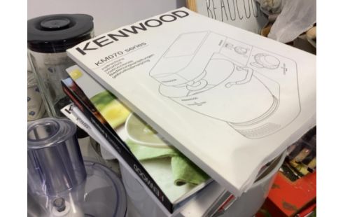 ROBOT MENAGER KENWOOD COOKING CHEF
