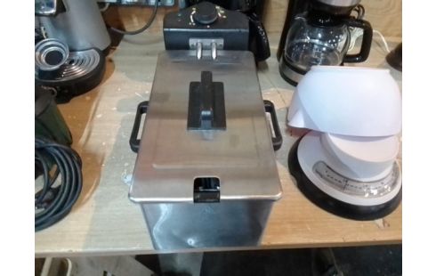 FRITEUSE ELECTRIQUE INOX