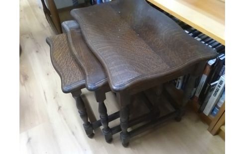 TABLES GIGOGNES STYLE RUSTIQUE