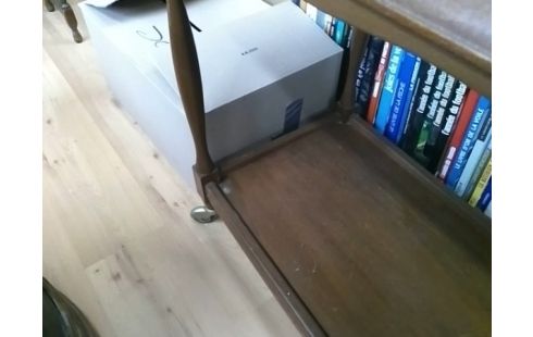 DESSERTE A ROULETTES BOIS 2 NIVEAUX (PLUSIEURS RAYURES)