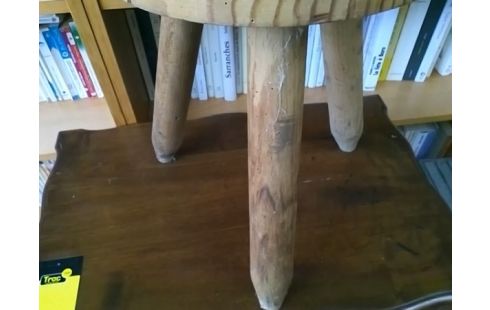 TABOURET BOIS
