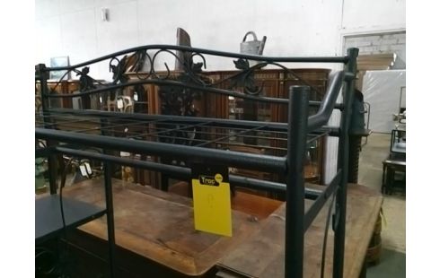 ETAGERE JARDIN EN FER