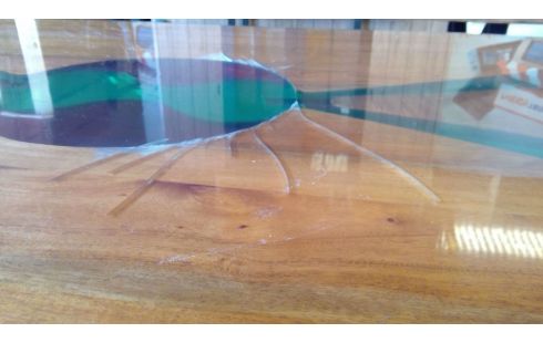 MESA, , MADERA RESINA ESTADO ACTUAL