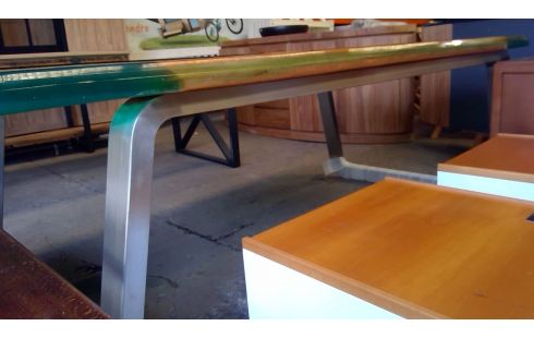 MESA, , MADERA RESINA ESTADO ACTUAL