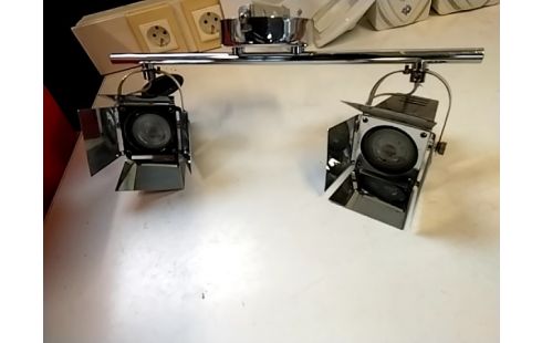 PLAFONNIER STYLE INDUSTRIEL