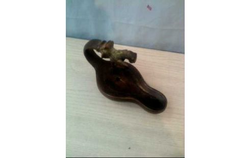 PETROLEUMLAMPE ALT M. LÖWENKOPF RÖMISCH