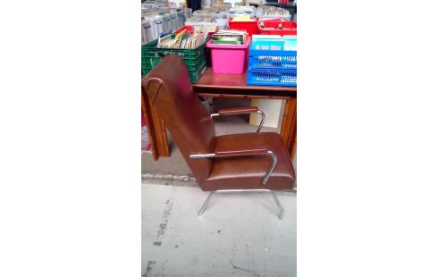 CLUBSESSEL IM VINTAGE-STIL