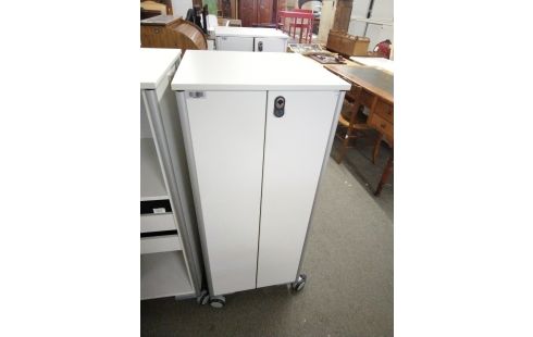 MEUBLE CAISSON A ROULETTE