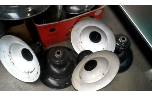 SUSPENSION L UNITE NOIR BLANCHE EMAIL