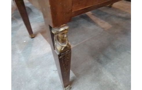 BUREAU MINISTRE 5 TIROIRS EN L'ETAT